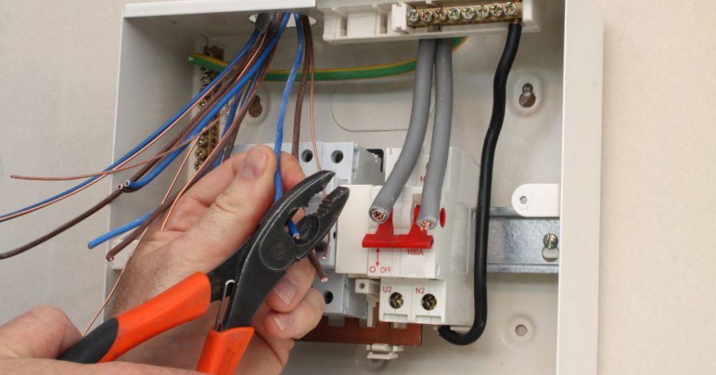 Circuitos e fiações elétricas em Maceió